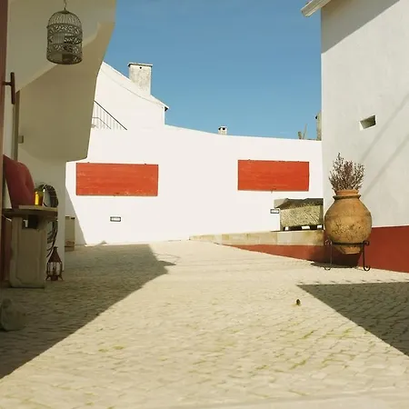 Casas Do Barrio Alcobaça