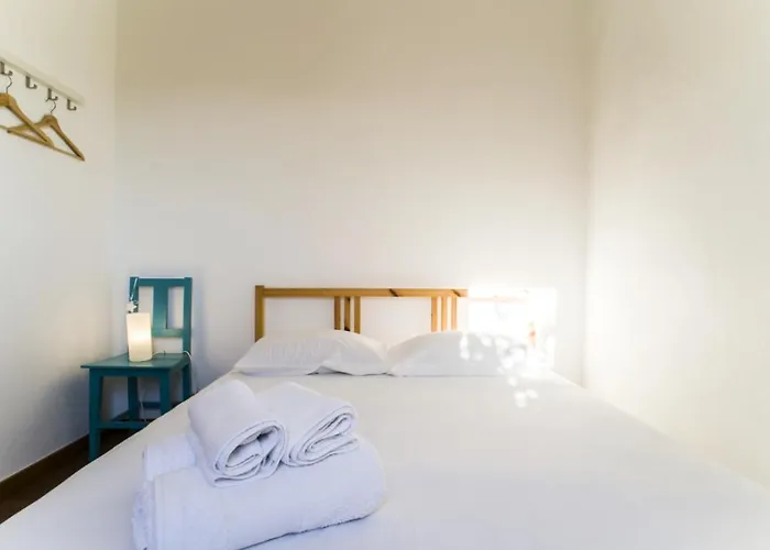 Casas Do Barrio * Alcobaça